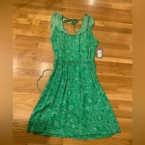 Lucy Love NWT Green Breanne Beach sun Dress Size Large BRAND NEW!
